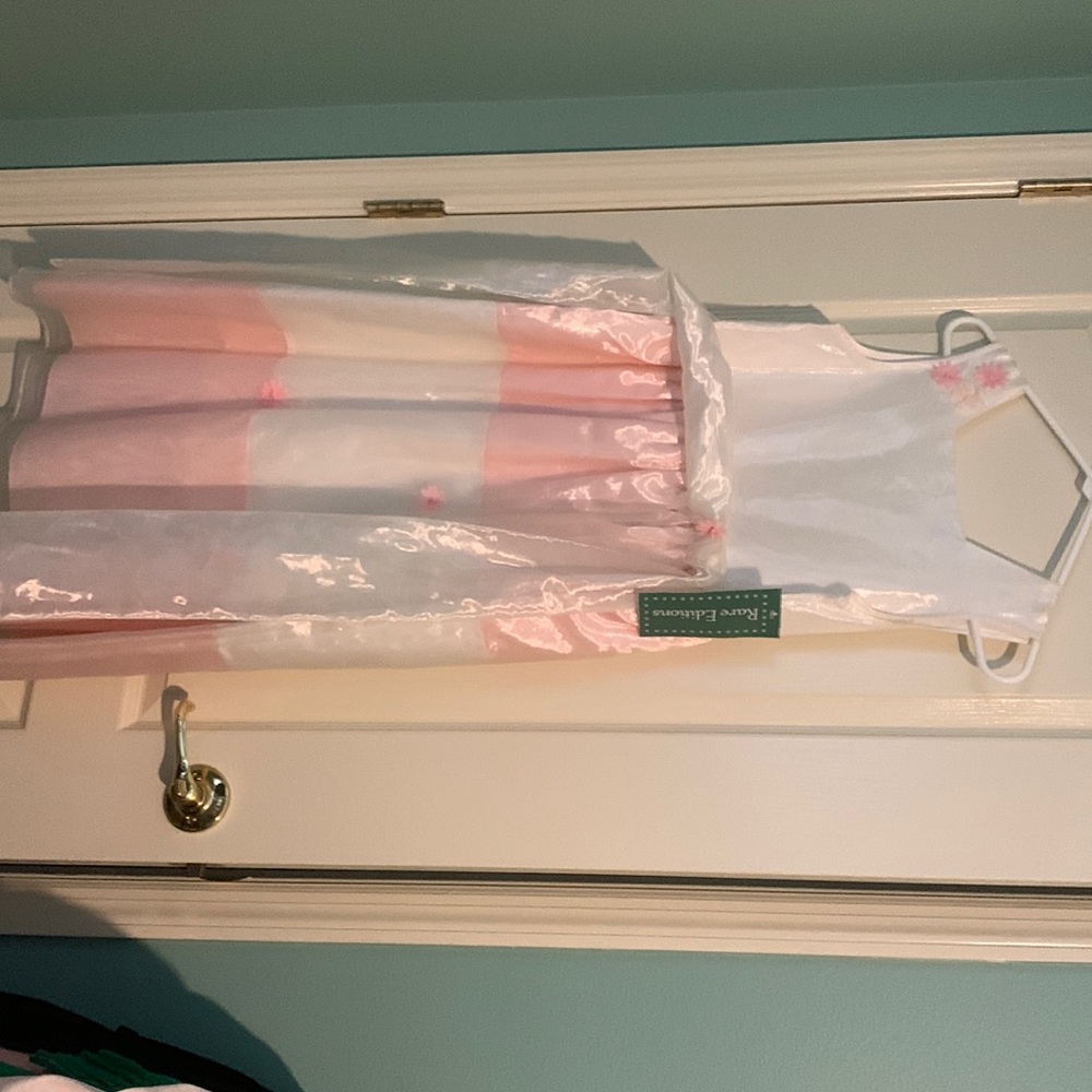 BIG GIRL FANCY DRESS - Size 16